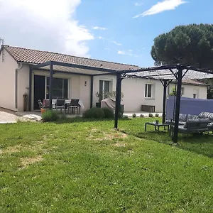 Joli Au Coeur De La Provence Verte Hébergement de vacances